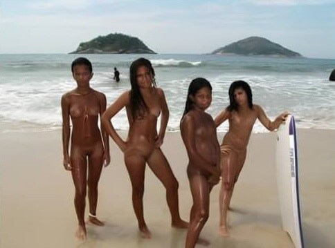 Warm Brazilian Beach Series 2 photo gallery - nudism in the world