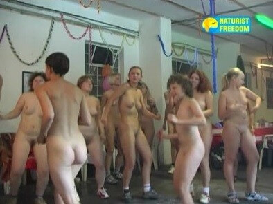 Naturist Freedom: Discotheque in a Cellar - nudism in the world