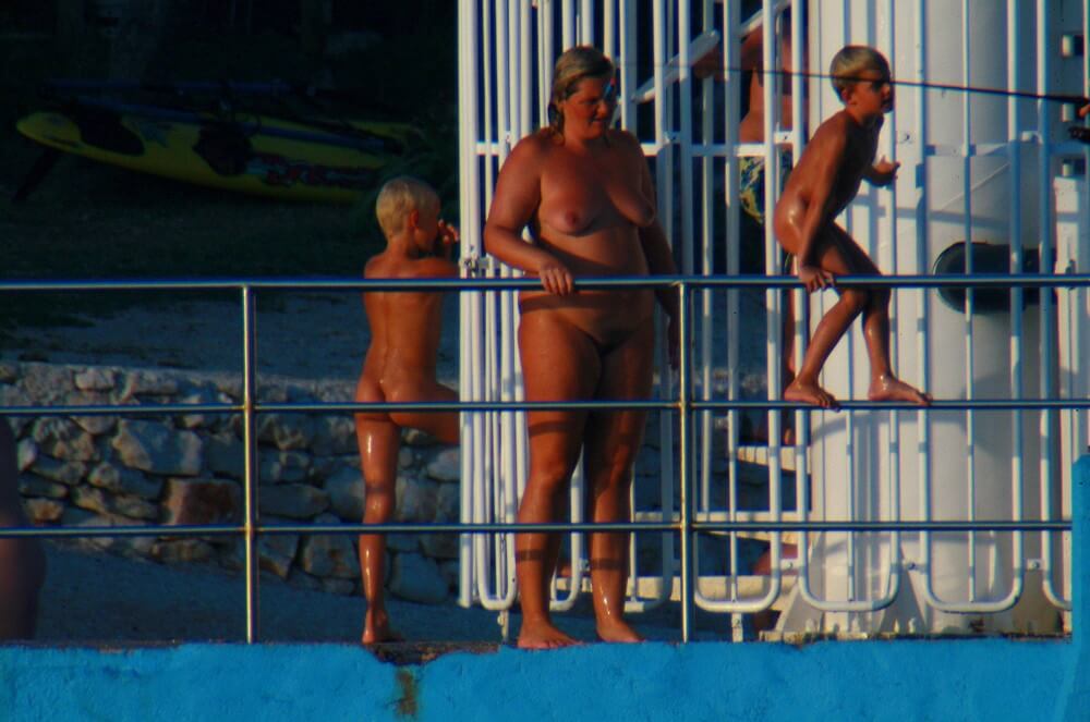 Uka FKK Water Play - nudism in the world