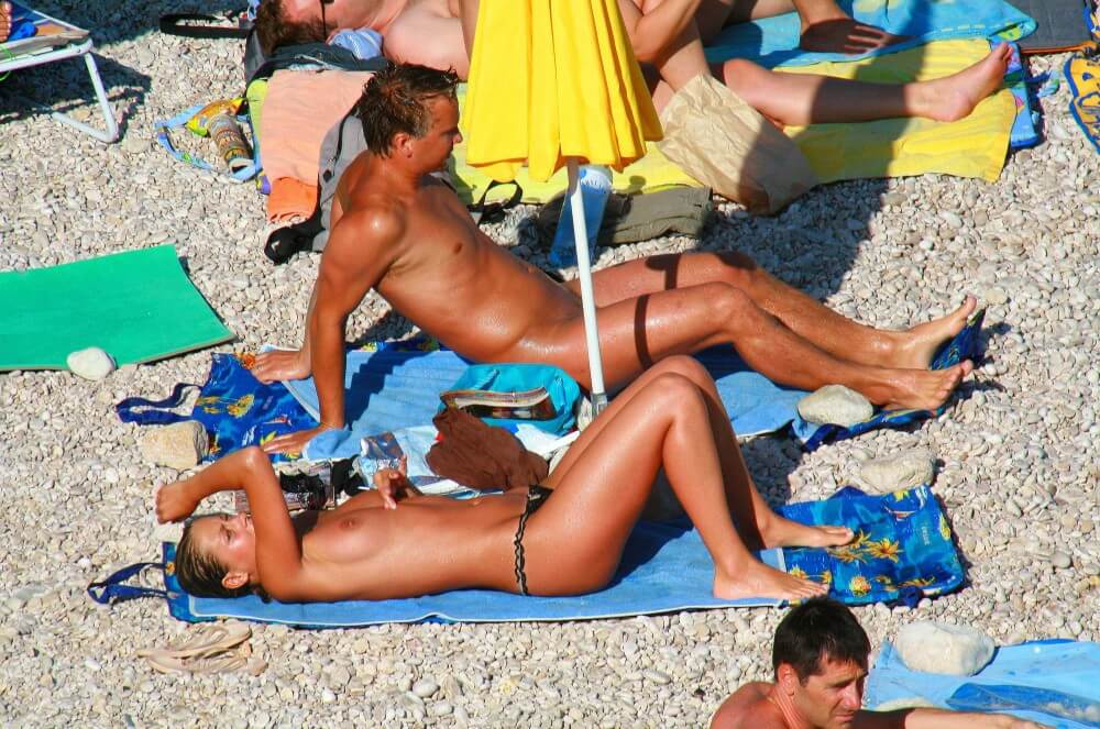 Ula FKK Bikini Couples Day pics - nudism in the world