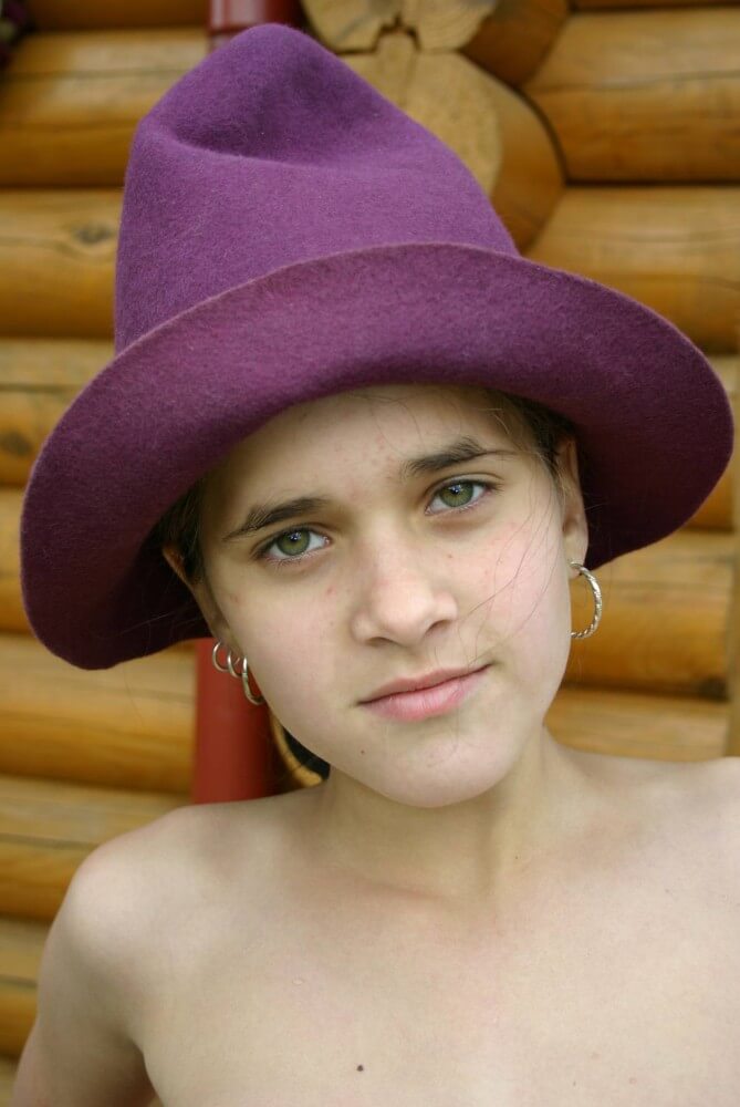 Cabin Reflections nudism pics - nudism in the world