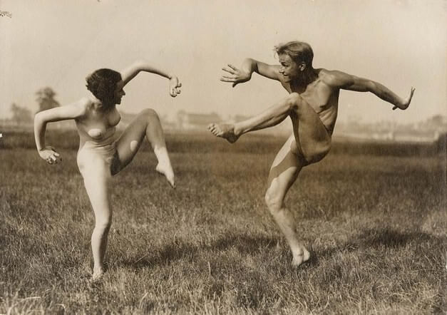 Jazz, dancing and naturism - nudism in the world