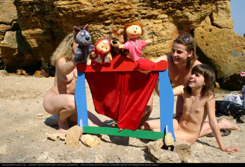 Premium Content # 33 - nudism in the world