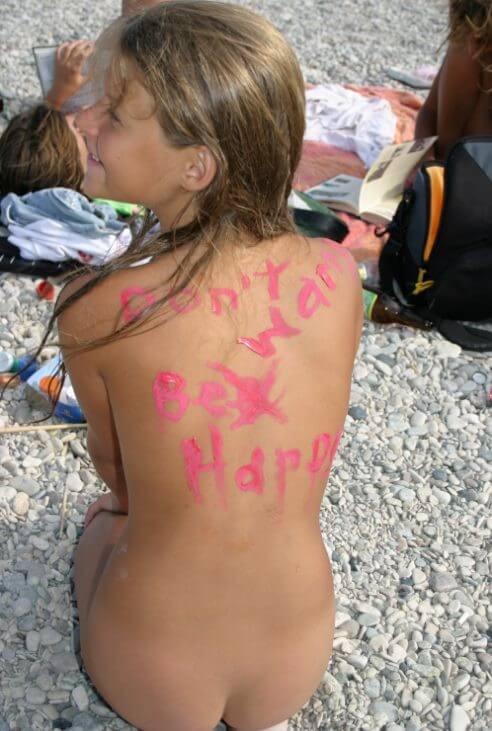 Osez vivre nu… Documentary naturism - nudism in the world